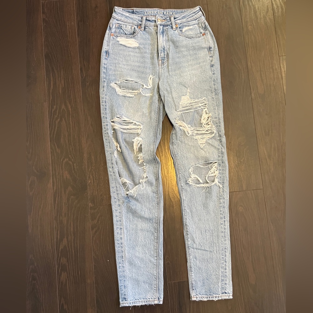 American Eagle Outfitters Light Blue Denim Jeans